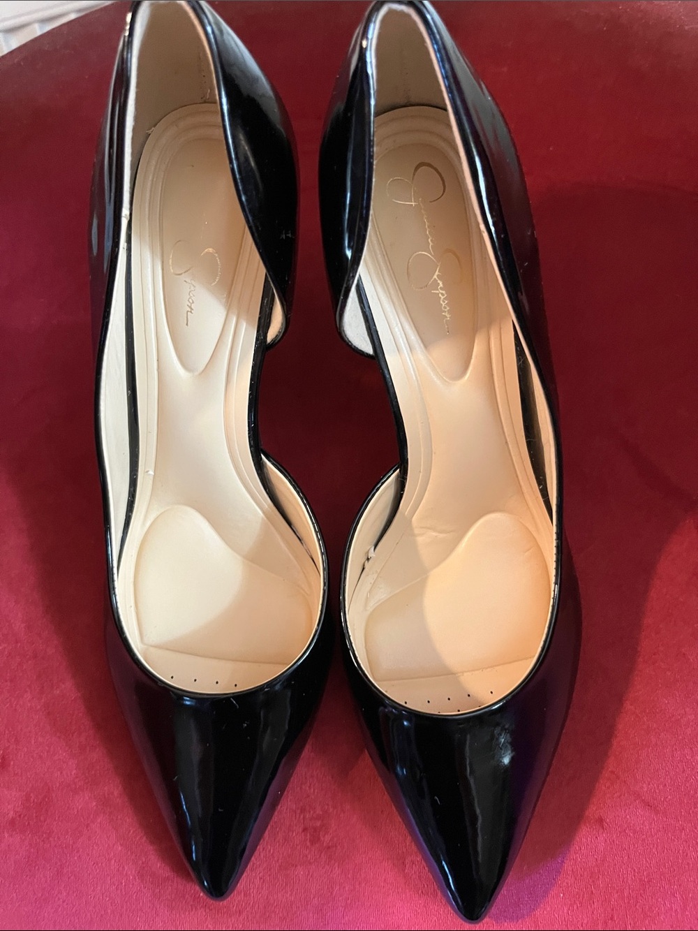 Jessica Simpson Classic Black Patent Pointed-Toe Women's Pumps - Picture 5 of 10